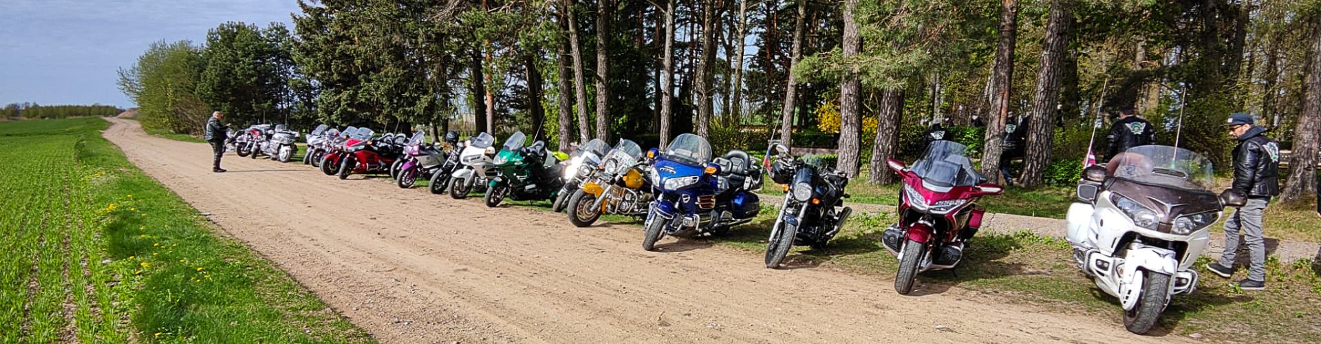 Zemgaļu Leģions MCC atklāj motosezonu Motosezonas atklāšana
